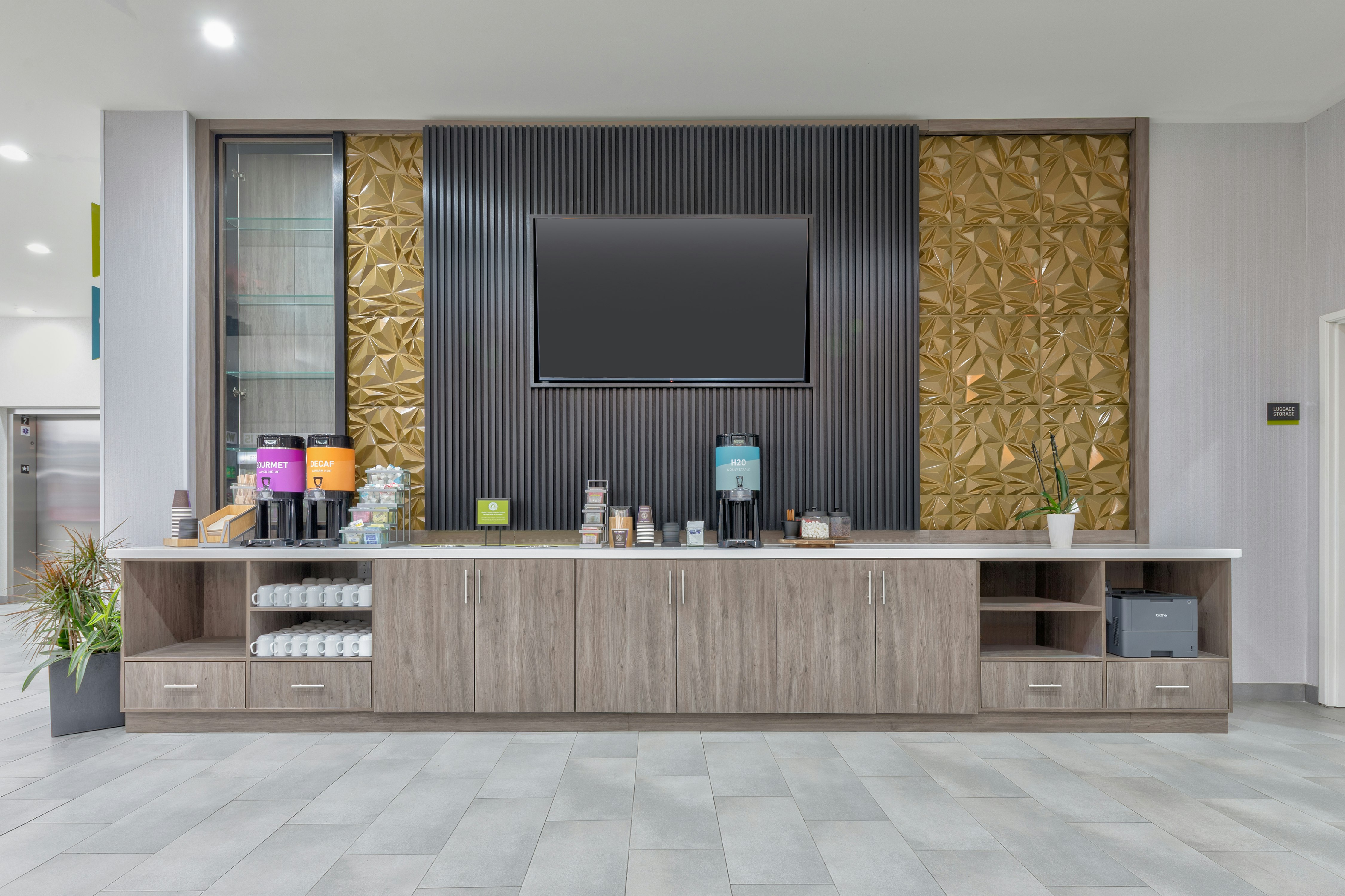 Home2 Suites by Hilton Paris 8/35