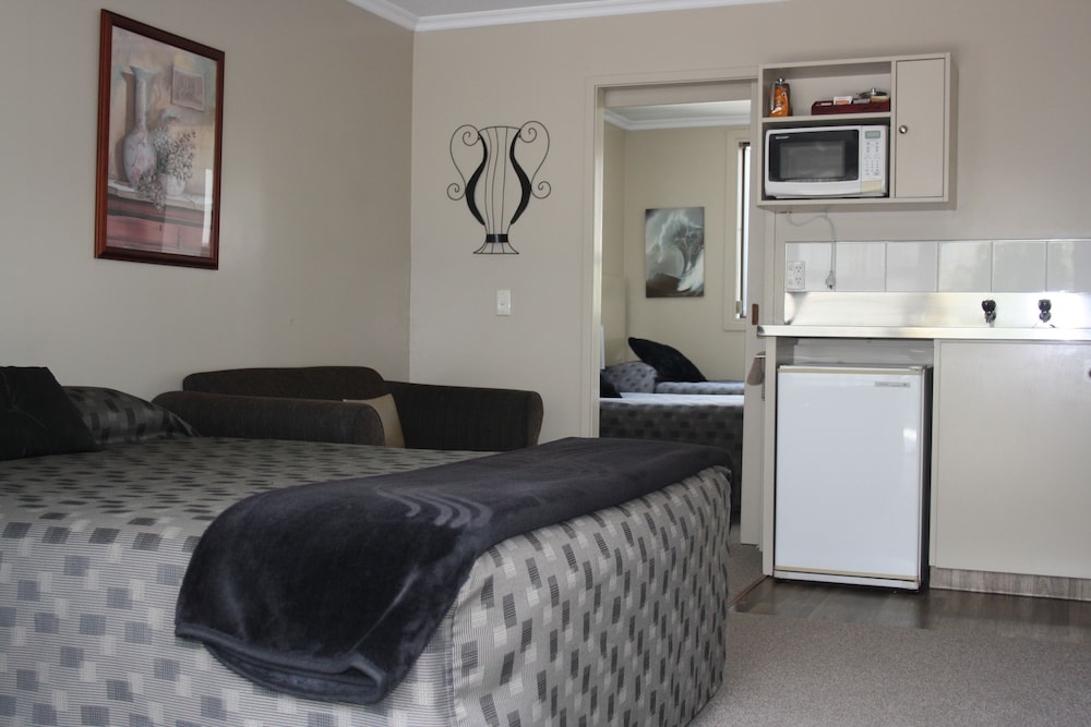 Ashbury Park Motel 9/27