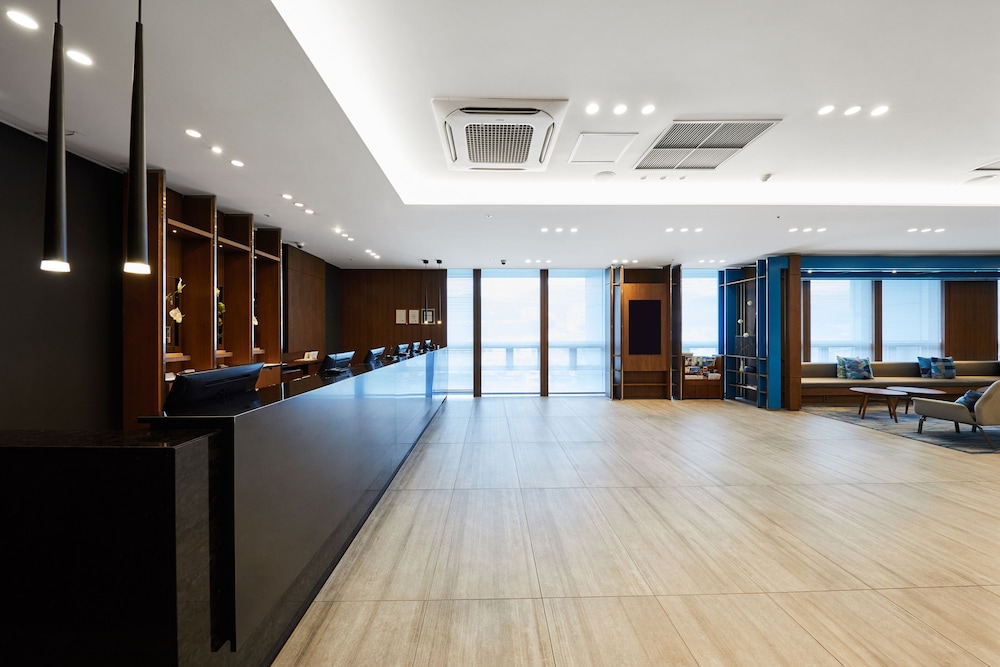 Felix by STX Hotel and Suite 4/46