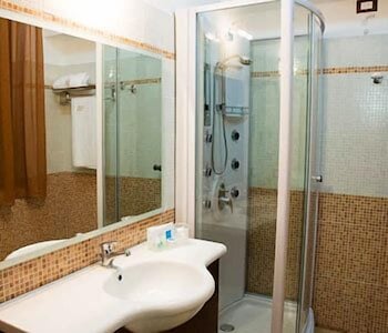 Sammartano Hotel 14/56