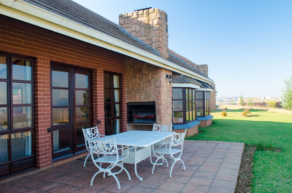 Gooderson Kloppenheim Country Estate 6/71