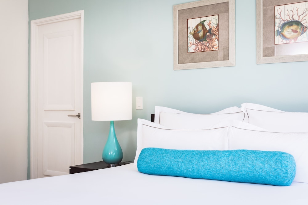 Carlisle Bay Resort 15/81