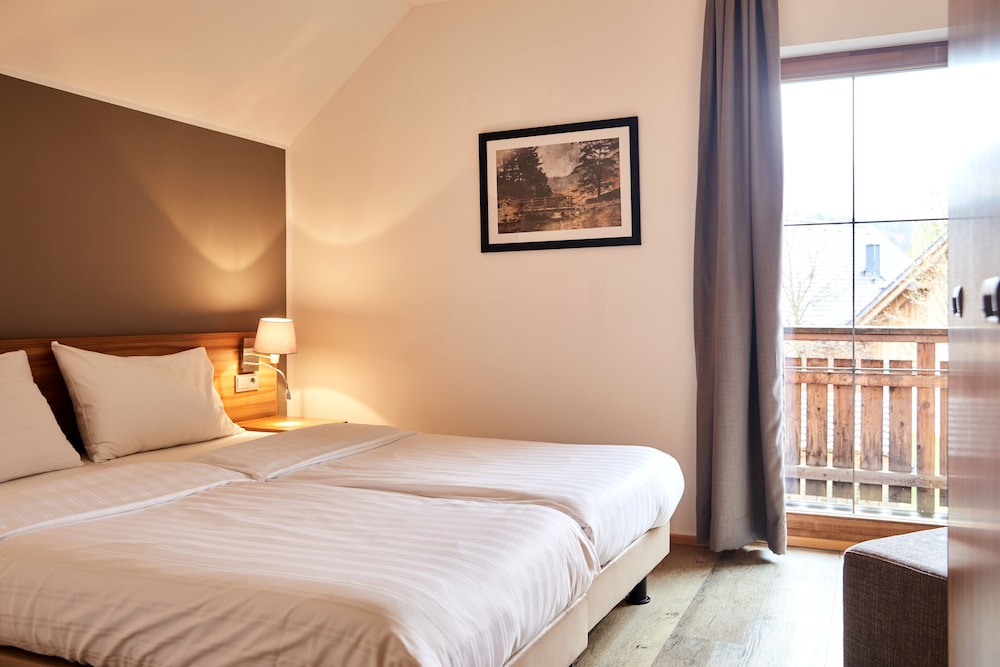 4 Bedrooms, Chalet, 10 Beds, Sauna