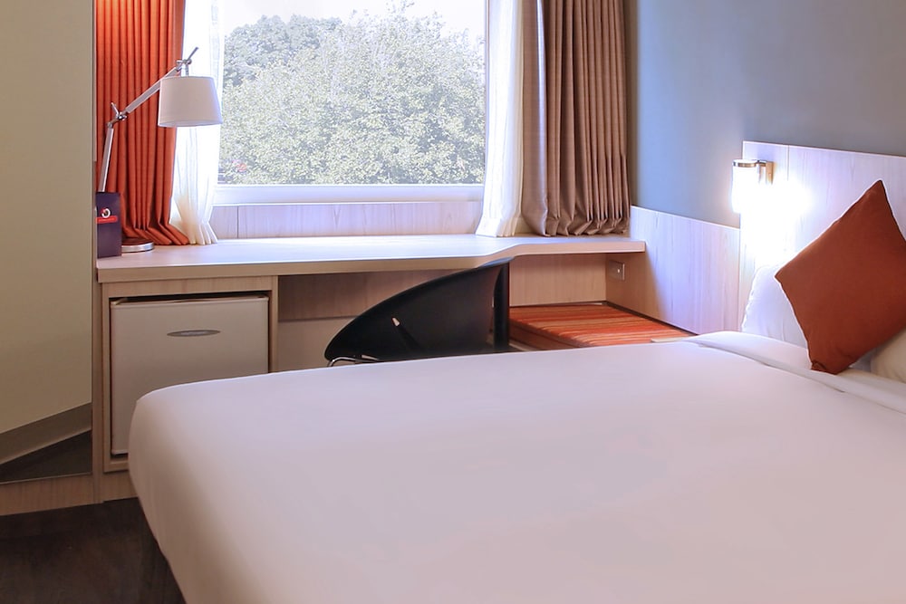 ibis Auckland Ellerslie 17/74
