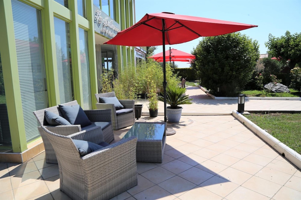 Hotel Les Jardins de La Madrague 43/65