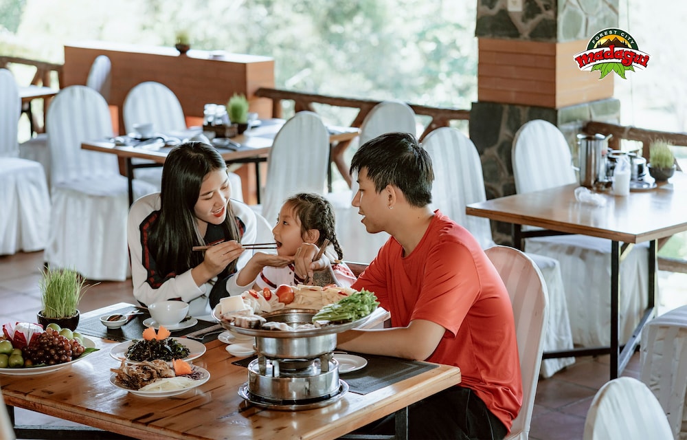Madagui Forest Resort 33/50