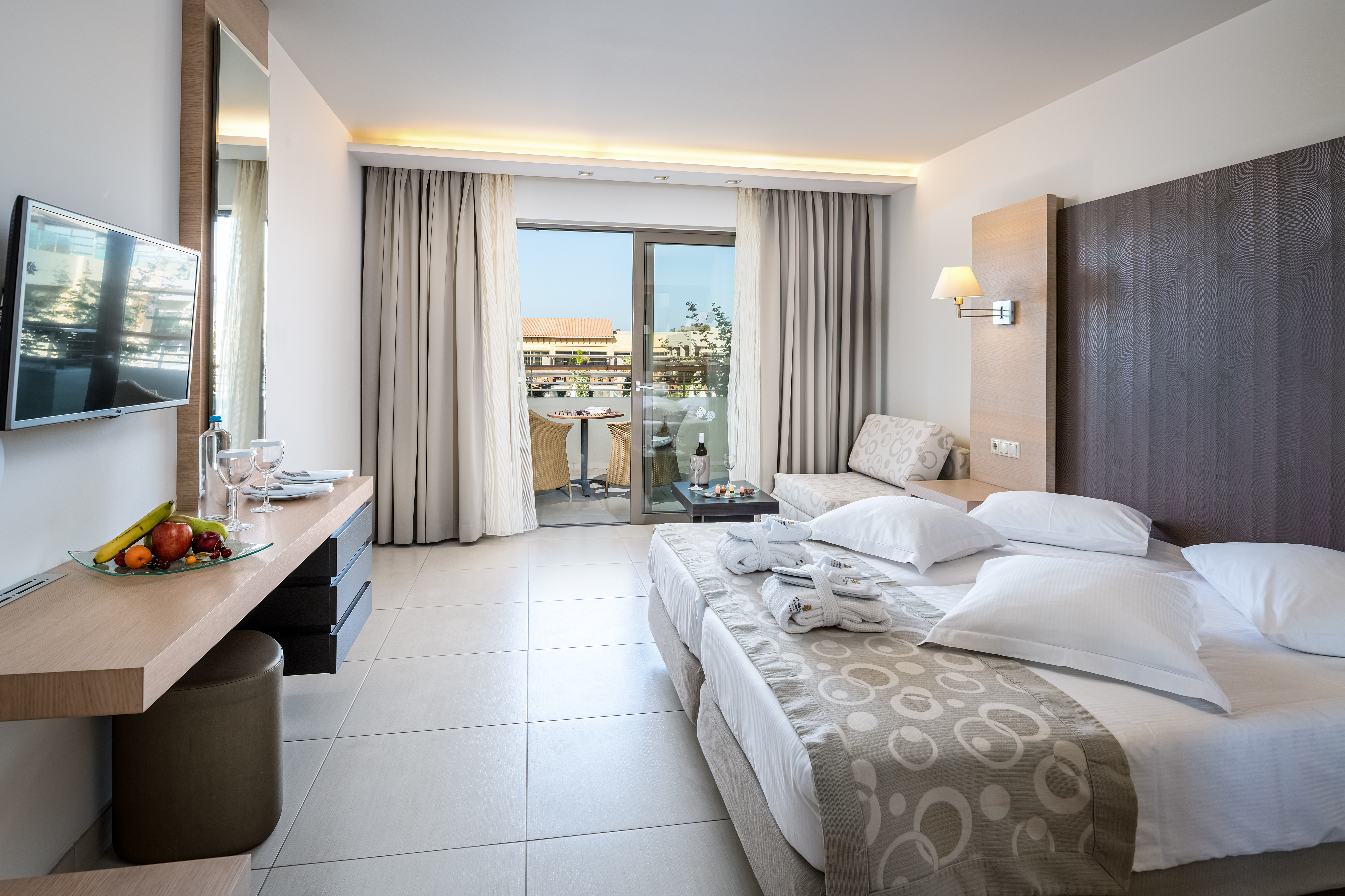 1 BEDROOM, FAMILY