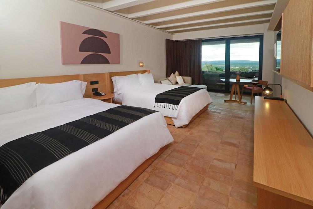Albor San Miguel de Allende Tapestry Collection by Hilton 19/70