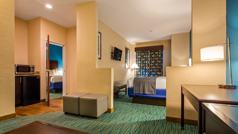 Best Western Wesley Chapel 15/23