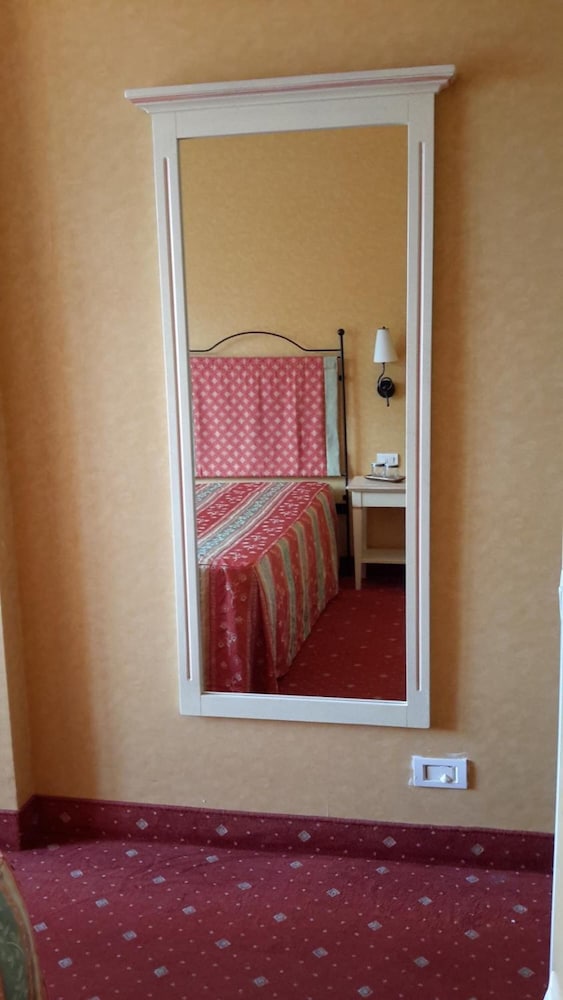 Hotel Campagna 18/50