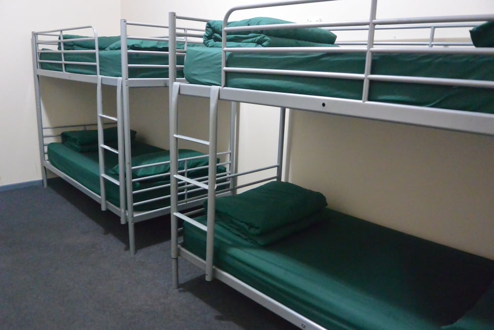 Elizabeth Hostel 36/62