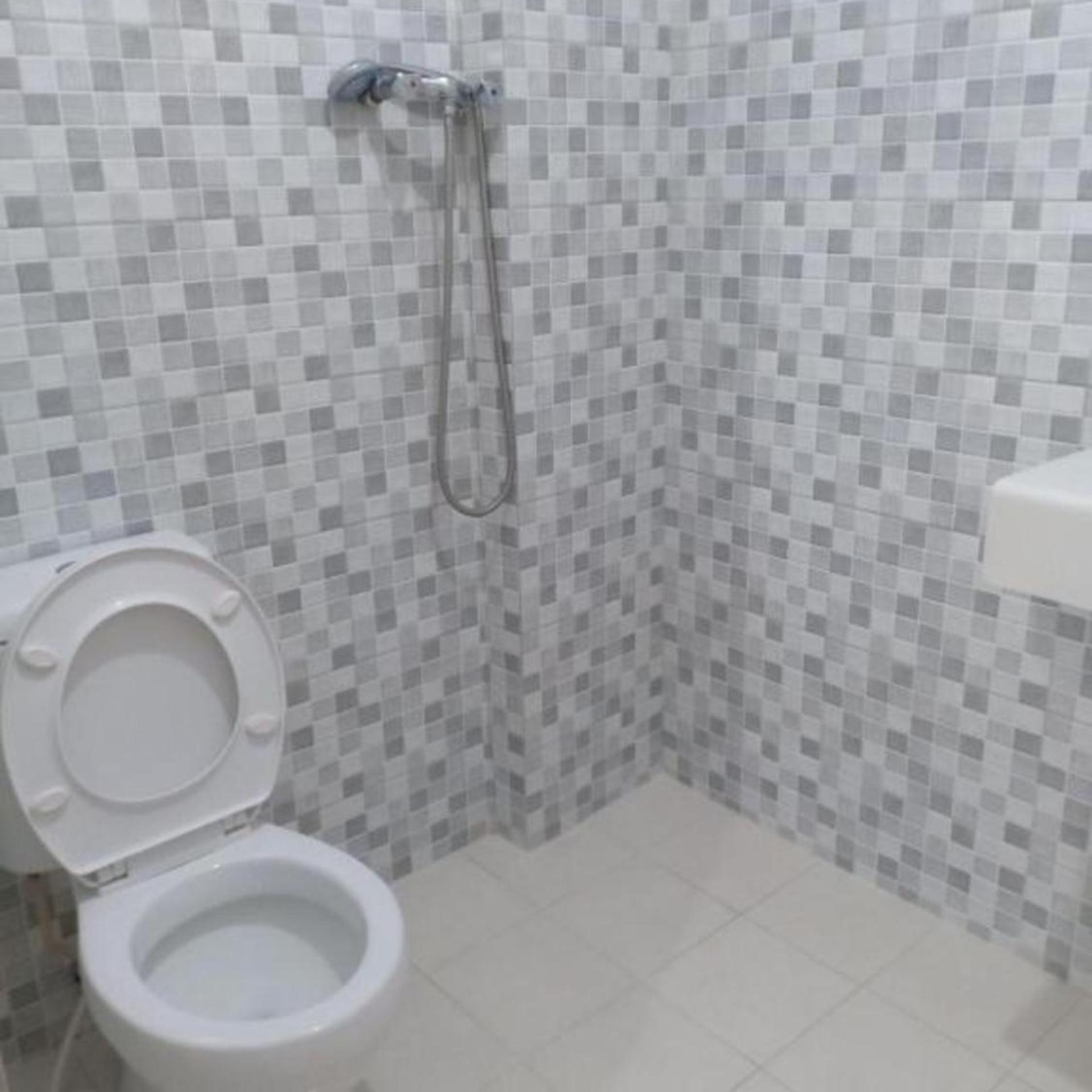 Hotel Mutiara Baru 32/36