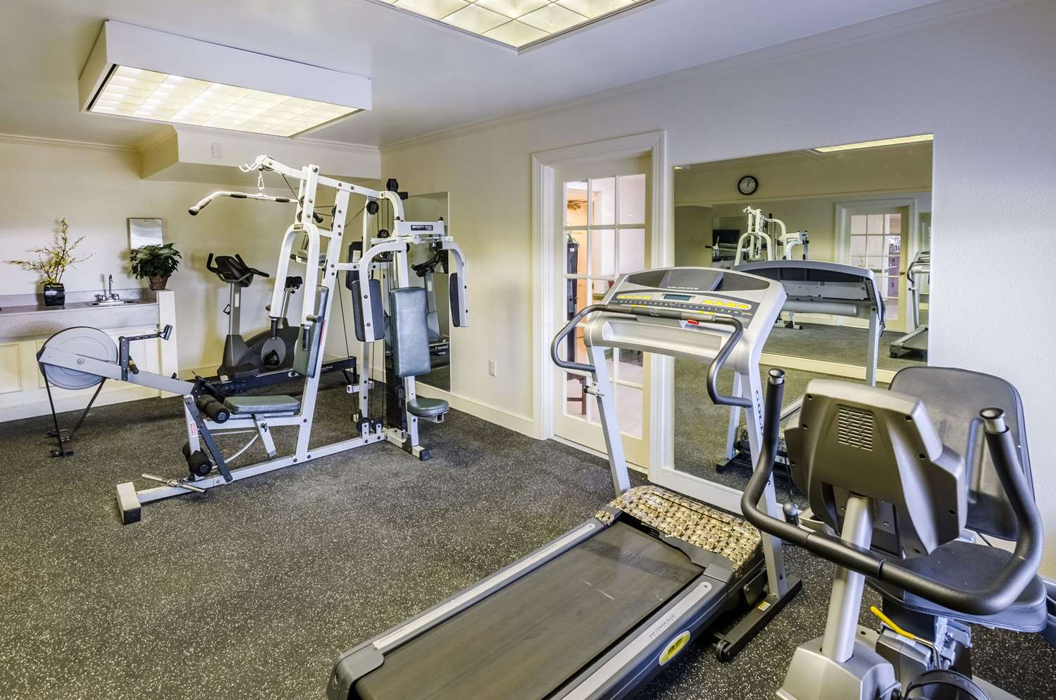 Quality Inn Tanglewood 29/50