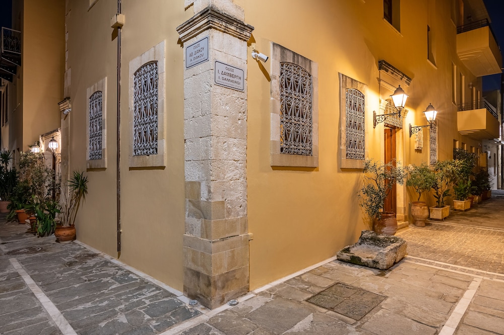 Palazzino Di Corina 1/50