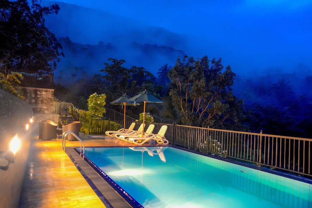 Kandy Grand Hills 44/50