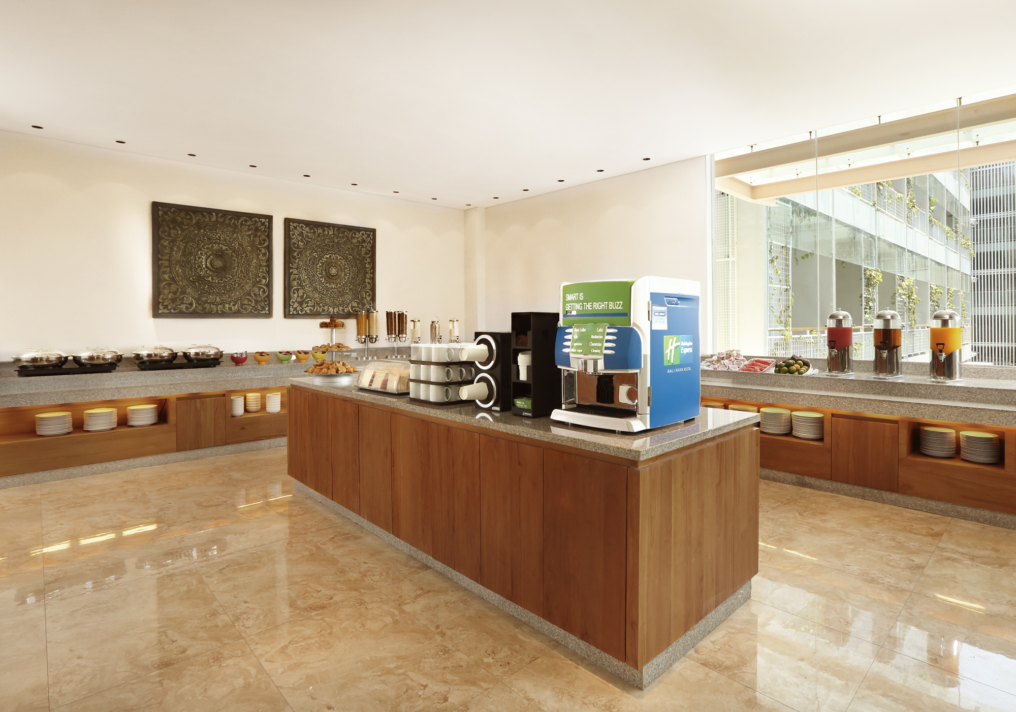 Diamond Hotel Kuta Bali (Ex Holiday Inn Express Bali Raya Kuta) 5/50