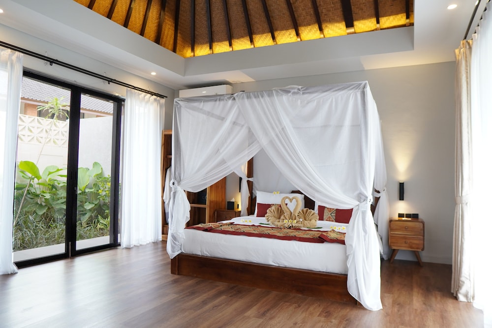 Lovina Haven Boutique Resort 8/50