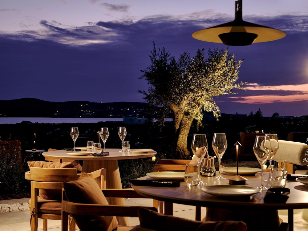Parian Chronicle Hotel Paros 37/50