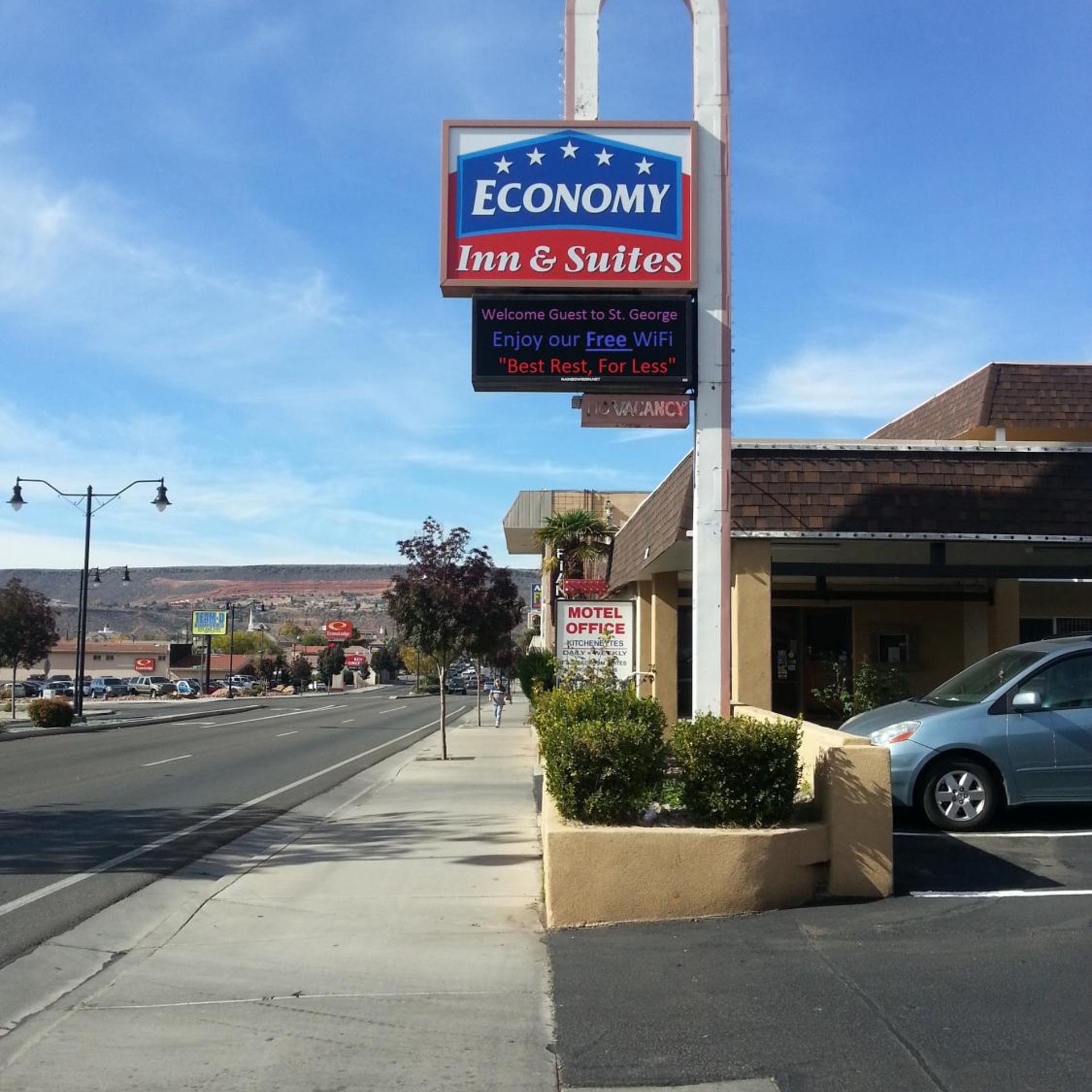 Economy Inn Suites 21/23