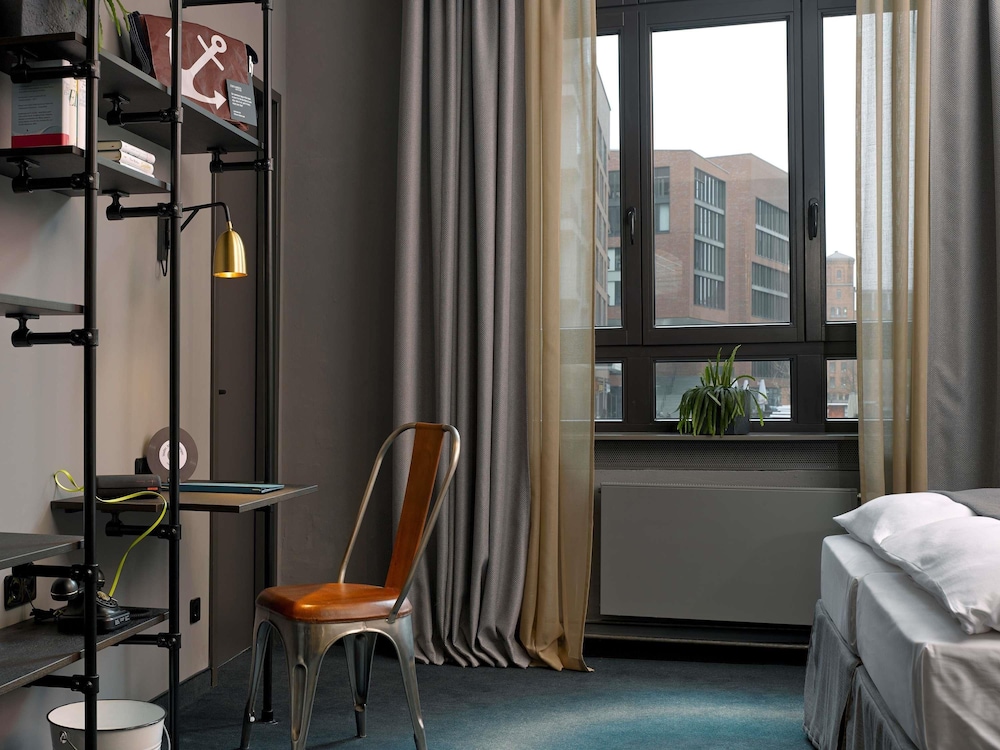 25Hours Hotel Altes Hafenamt 36/68