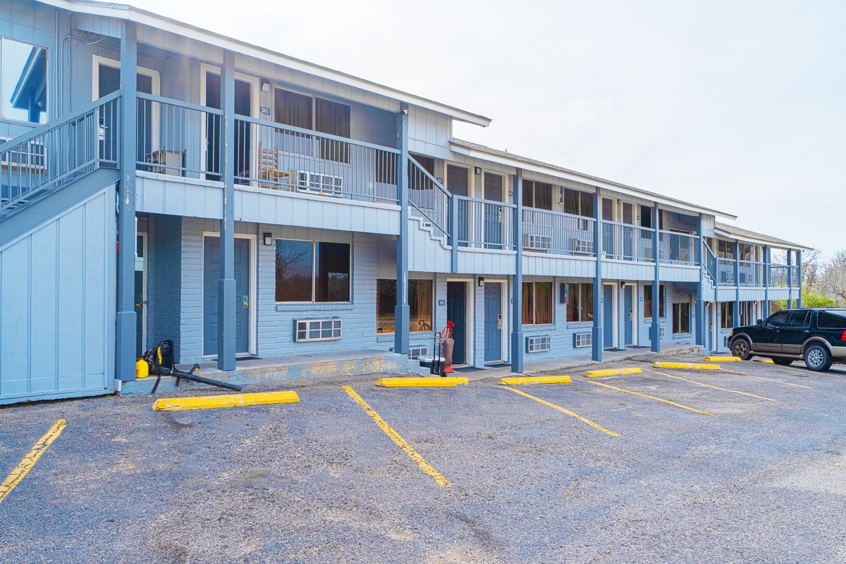 Quality Inn Three Rivers 9/25