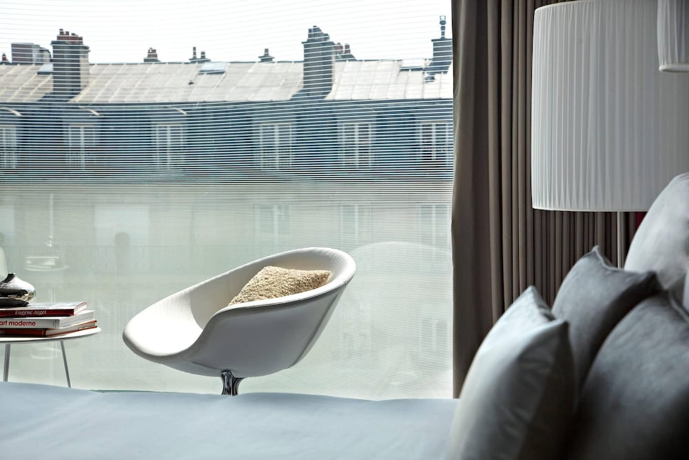 Renaissance Paris Arc de Triomphe Hotel 30/31