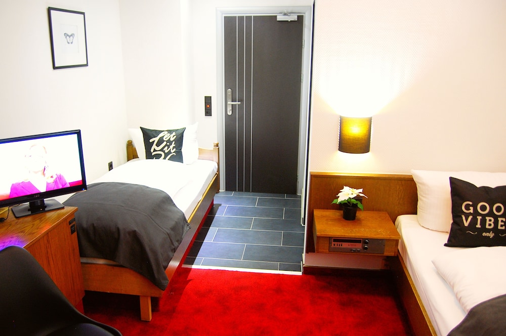 Parkhotel Bergheim 31/36