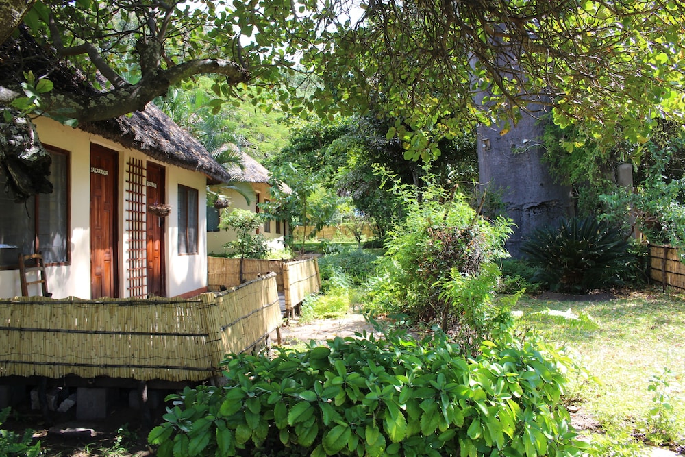 Nkhudzi Lodge 41/50