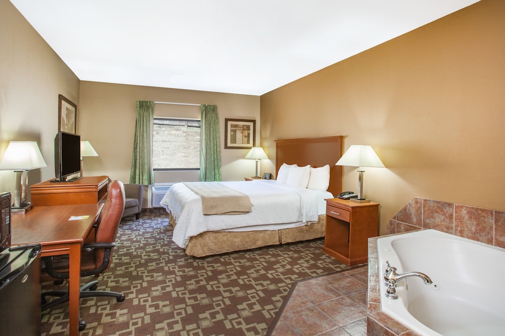 Days Inn & Suites By Wyndham Cabot 19/56