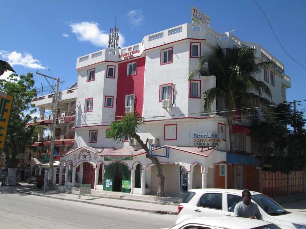Seven Stars Hotel 48/50