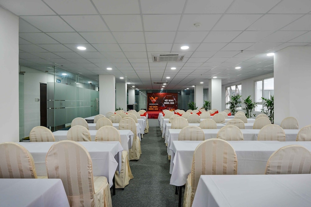 Happy Life Hotel 67/86