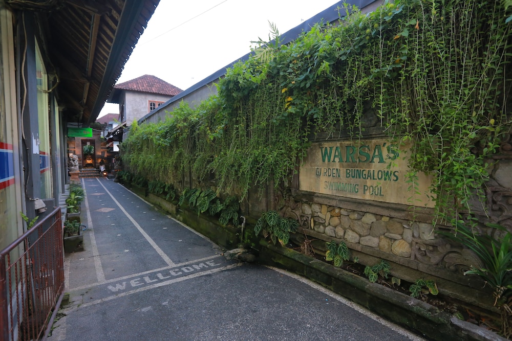 Warsas Garden Bungalows And Spa 34/37