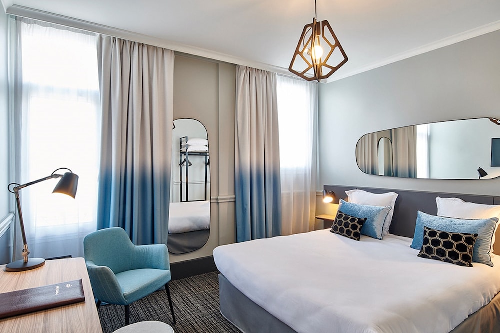SUPERIOR, DOUBLE BED