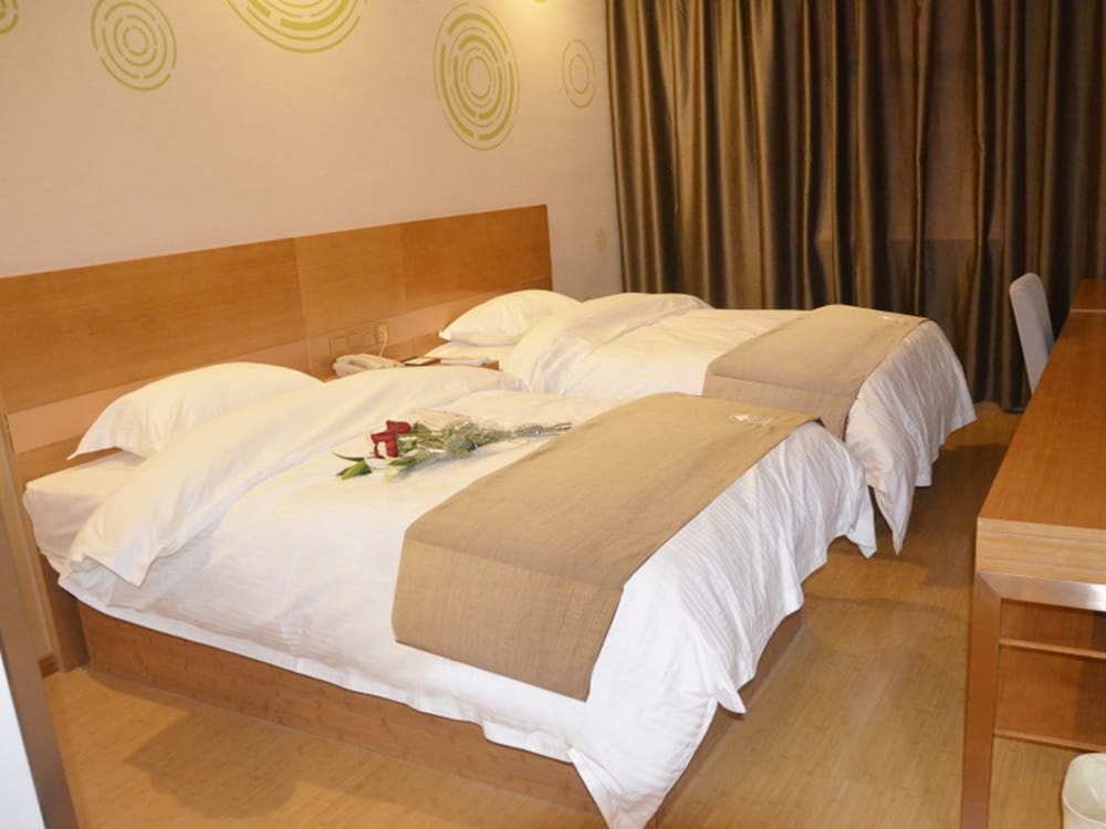 Greentree Inn Anqing Wangjiang County Lantian Road Yiheyuan Express Hotel 25/49