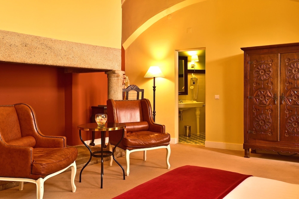 Pousada Convento Evora Historic Hotel 33/59
