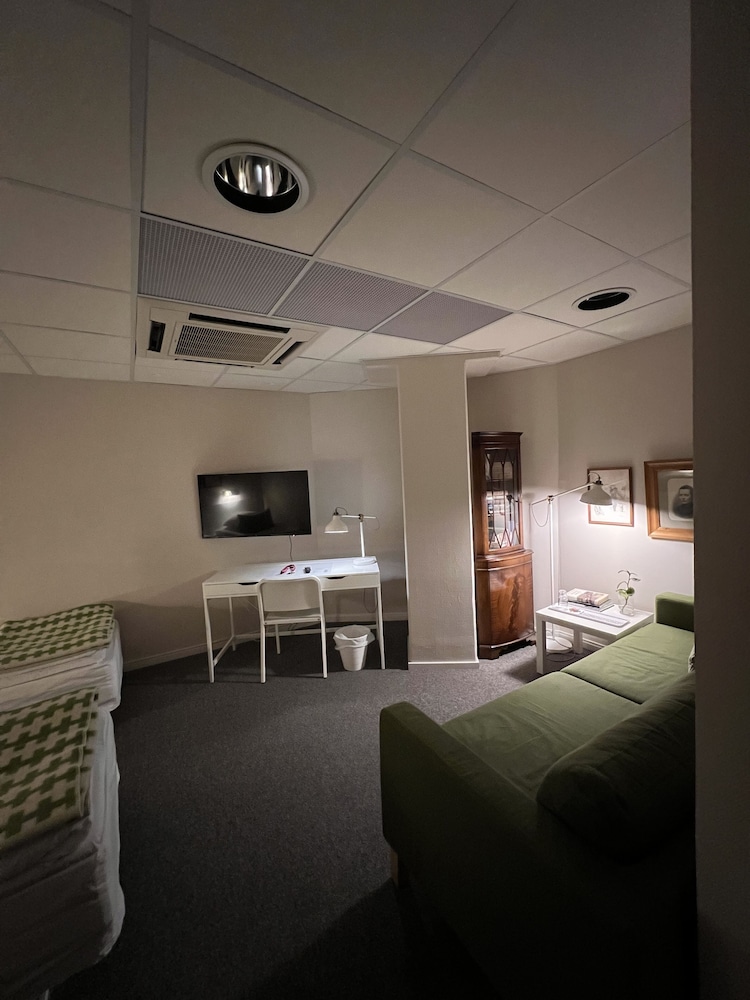 Hotell Garvaren 36/50