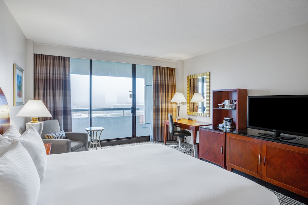 STANDARD, KING BED, ACCESSIBLE