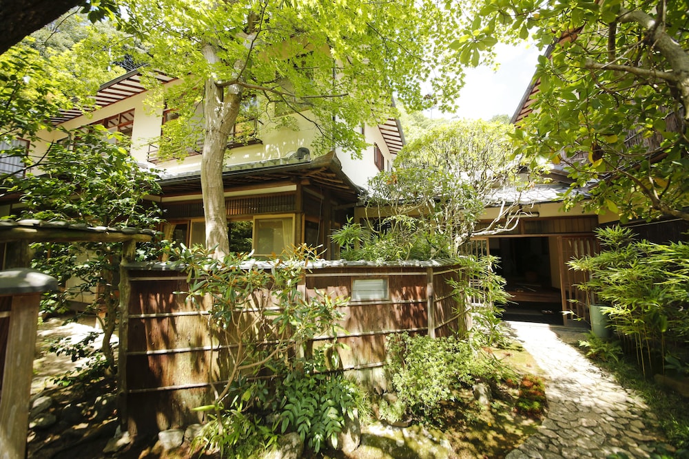 Hashinoya Annex Ransui 48/50