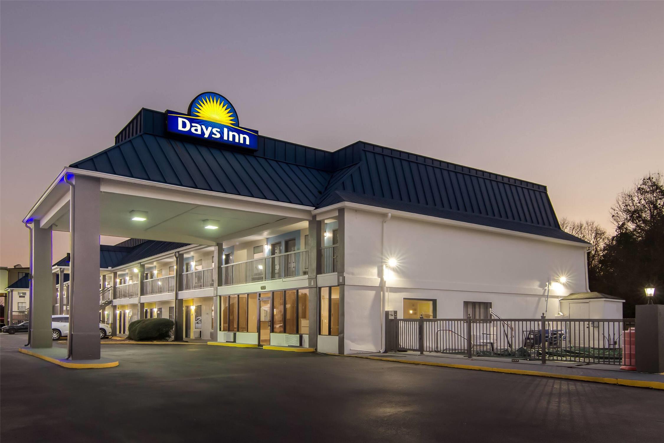 Days Inn by Wyndham Ocean Springs 3/32