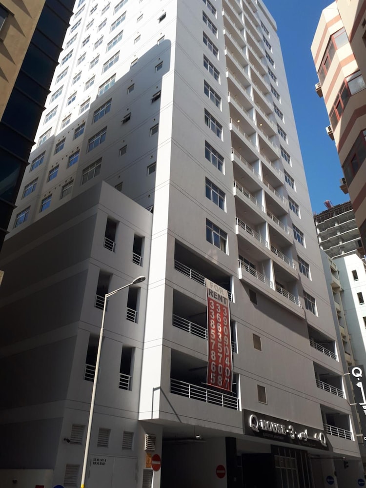 Q House 3 Apartments 5/37