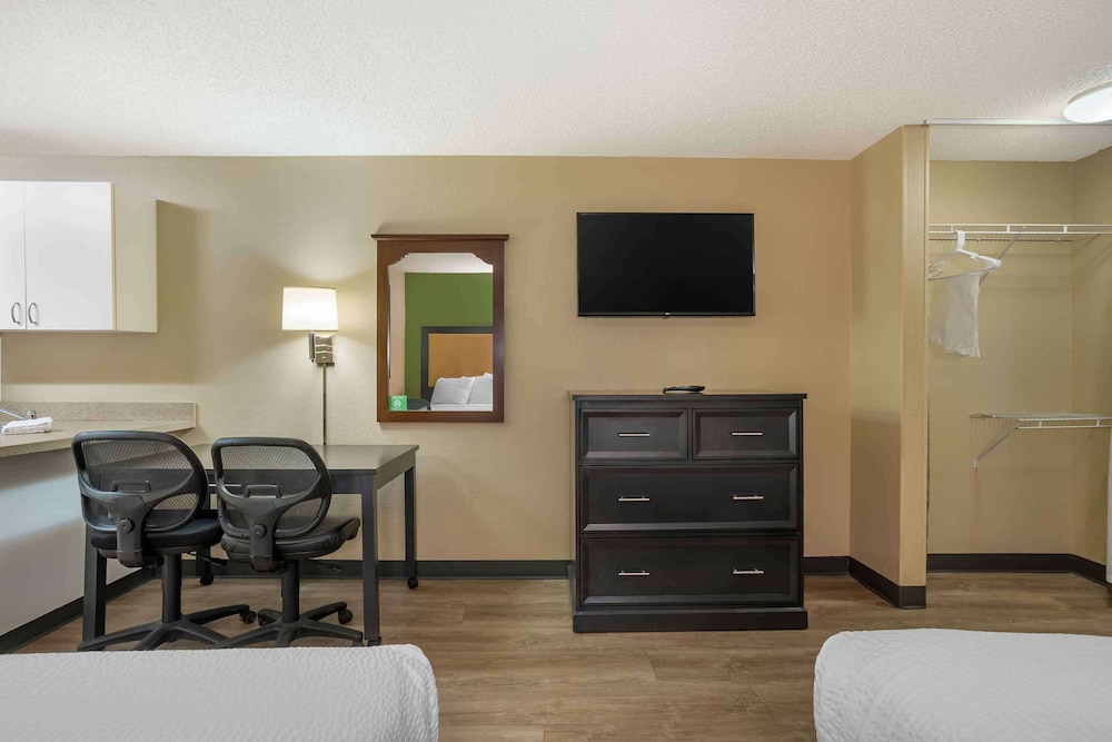 Extended Stay America Columbia - Stadium Boulevard 29/36