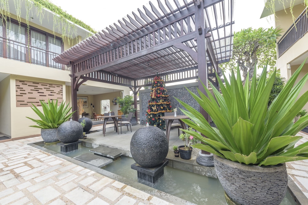 D Penjor Seminyak 36/54