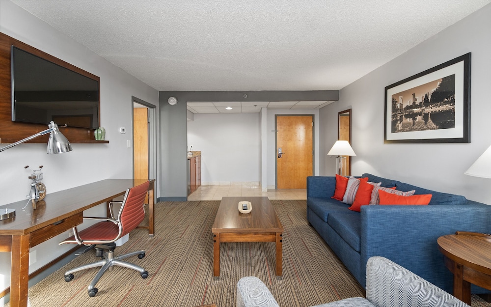Four Points by Sheraton Charlotte 21/55