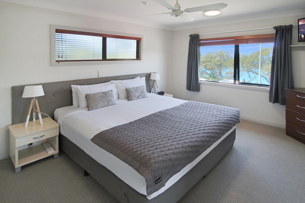 Whangaparaoa Lodge Motel 8/70