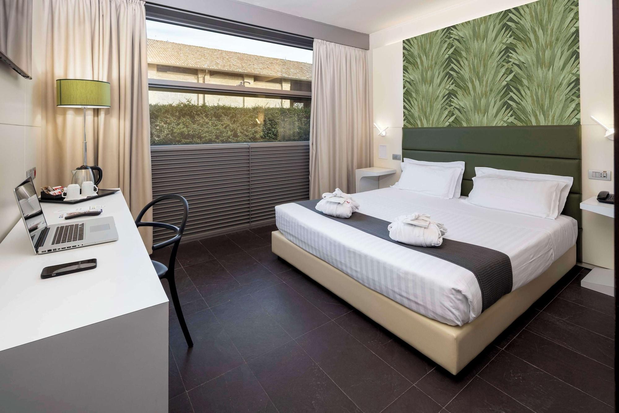 Standard, Multiple Beds