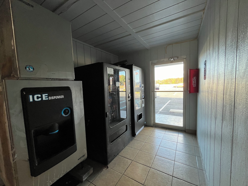 Budget Inn By OYO Nassawadox Hwy 13 — 2