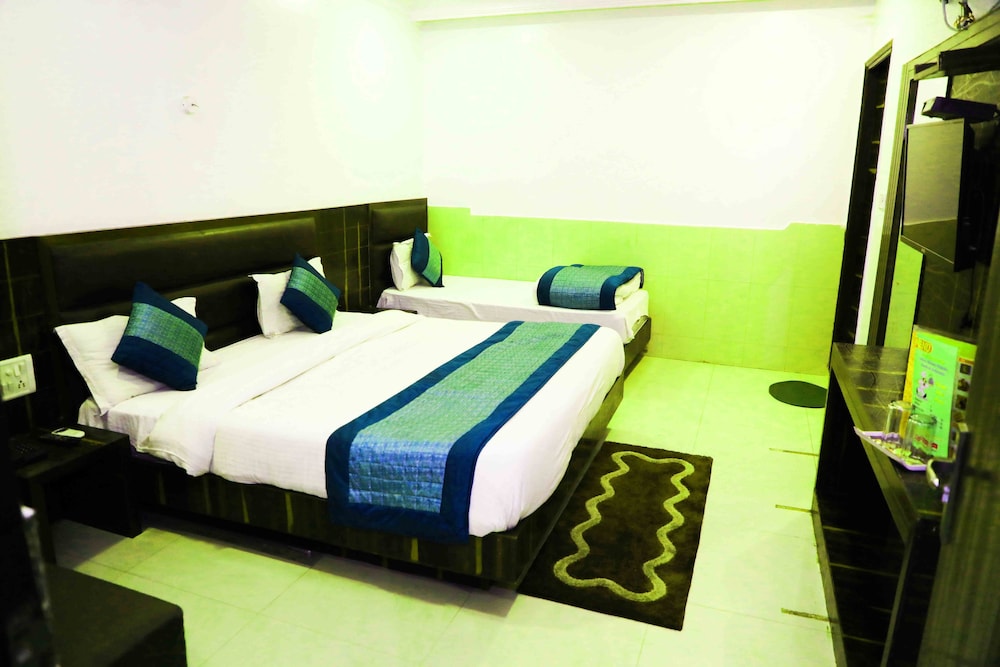 Hotel Kumar Palace 16/34