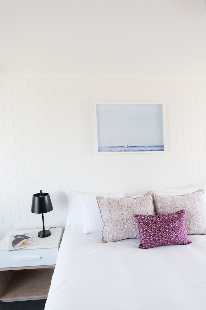 Bannisters Port Stephens 33/72