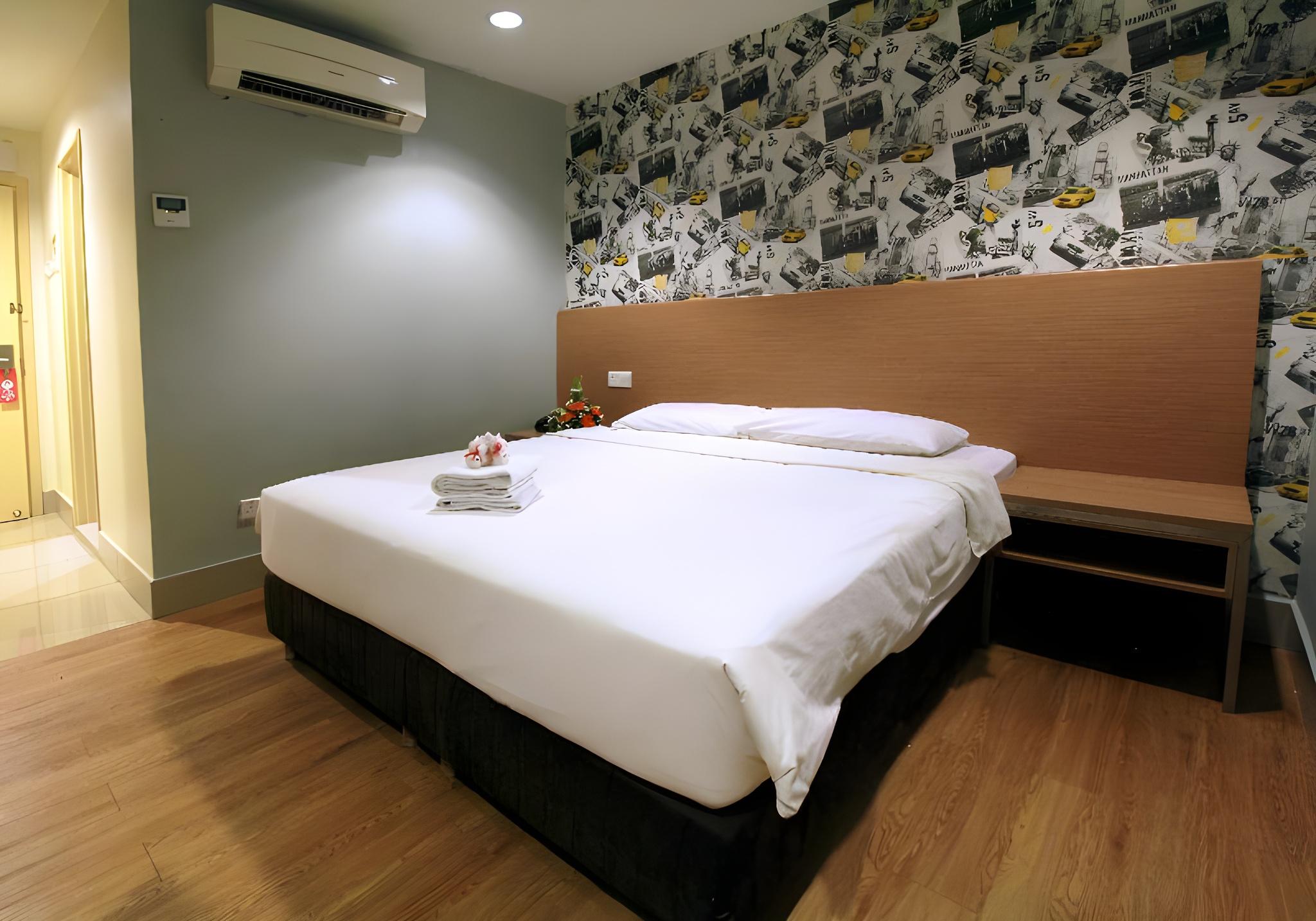 Standard, Double or Twin Bed, No Window