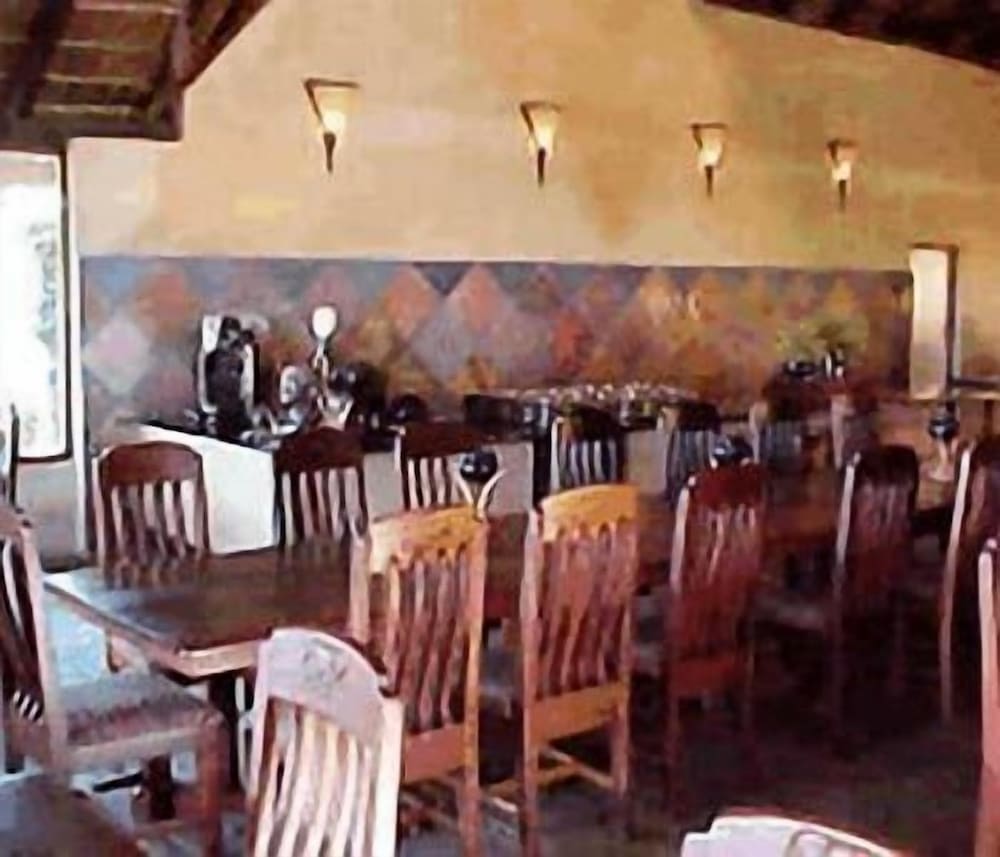 Inkwenkwezi Private Game Reserve 22/50